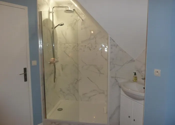 Honfleuraise Bed & Breakfast 3*